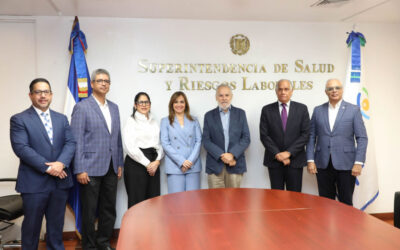 Superintendente Miguel Ceara Hatton encabeza mesas de trabajo con distintas entidades