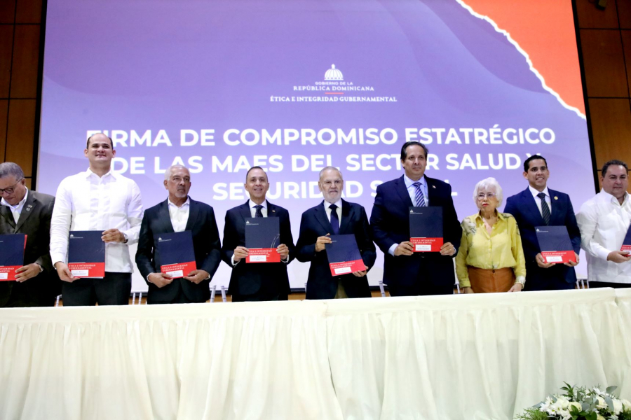 SISALRIL firma compromiso de Integridad y Prevención de la Corrupción Administrativa de la DIGEIG