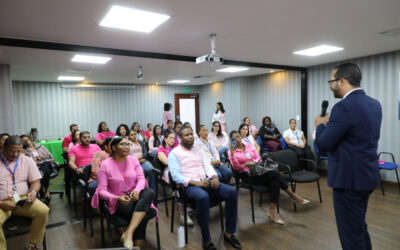Colaboradores de la SISALRIL participan en charla “Mitos y Realidades del Cáncer de Mama”