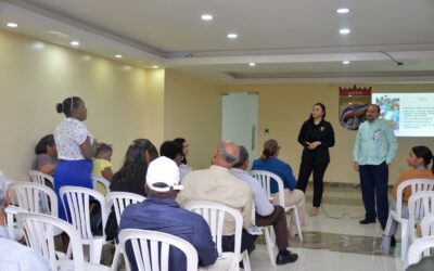 SISALRIL orienta a representantes de 50 juntas de vecinos de SDN sobre derechos y beneficios del SFS