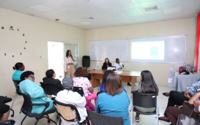 SISALRIL educa sobre protección de derechos en salud en la Maternidad La Altagracia