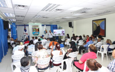 SISALRIL empodera a comunitarios de Santo Domingo Este sobre derechos en salud