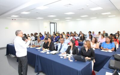 SISALRIL y Salud Pública fortalecen calidad de atención de prestadores de servicios de salud con capacitación