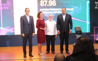 SISALRIL gana primer lugar en iTICge+i 2024 por excelencia en servicios al ciudadano