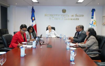 SISALRIL propone iniciar mesa de trabajo con Consejo Nacional de Sociedades Médicas Especializadas