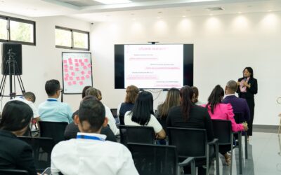 SISALRIL fomenta la prevención del cáncer de mama con charla para sus colaboradores