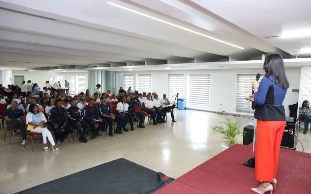 Jornada de orientación de SISALRIL impacta a más de 240 afiliados en Santiago