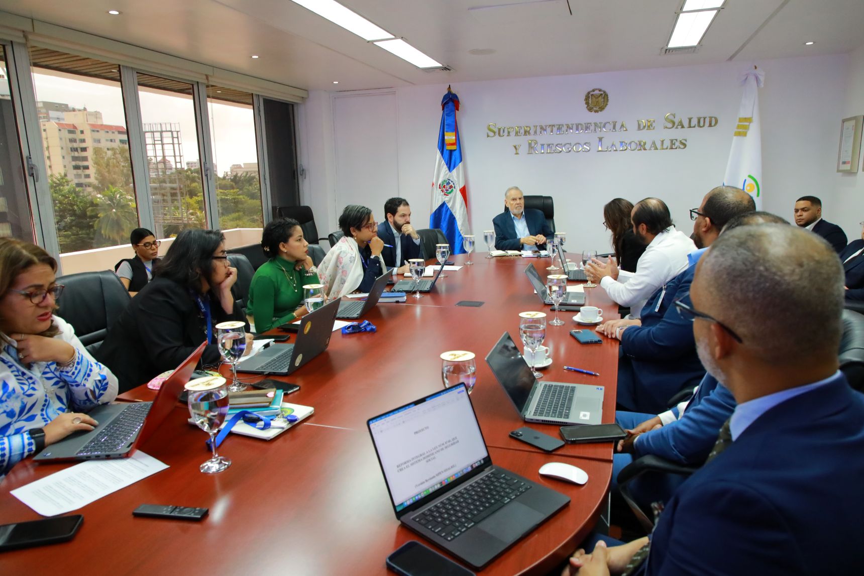 SISALRIL y SIPEN encabezan mesa técnica