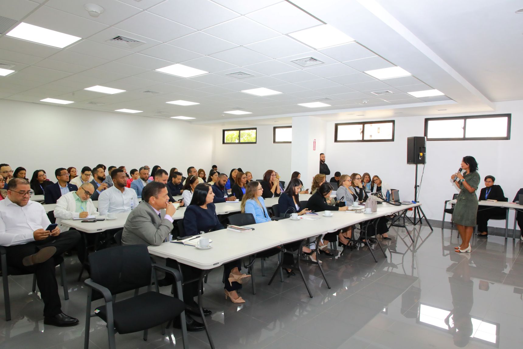 SISALRIL presenta proyecto de mejoras en el registro y otorgamiento de Código Simón a las ARS