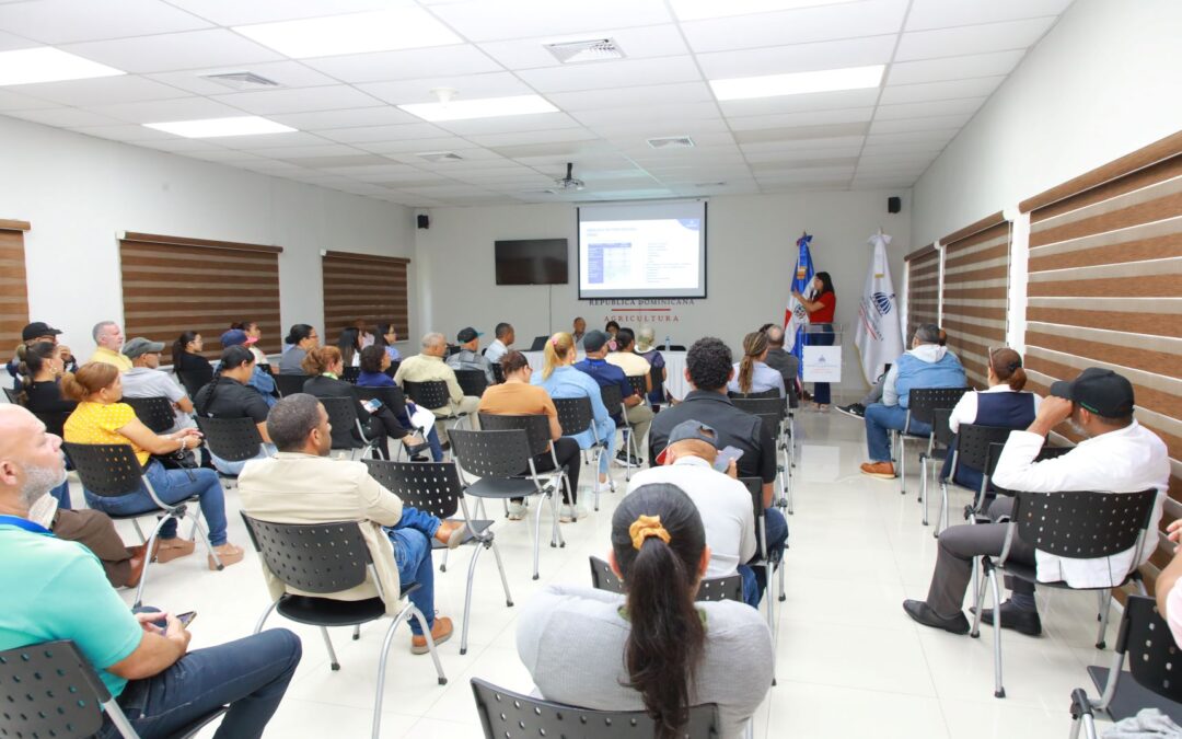 SISALRIL impacta unos 600 ciudadanos con orientación sobre el Seguro Familiar de Salud en distintas provincias