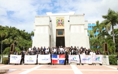 SISALRIL participa en ofrenda floral por 25 aniversario de la Ley 87-01 de Seguridad Social