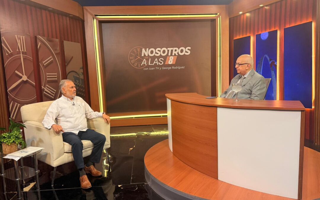 Superintendente Miguel Ceara Hatton resalta avances en la equidad del Seguro Familiar de Salud