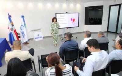 SISALRIL impulsa el bienestar de sus colaboradores con la charla «Equilibrio, Vida y Trabajo»